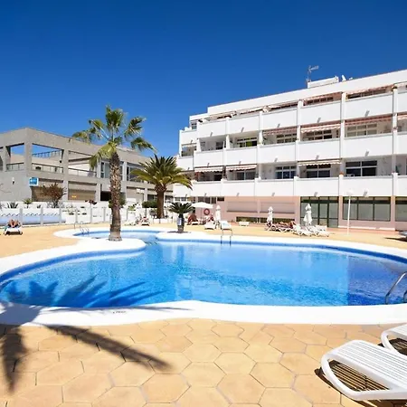 Azahara Playa 45 - One Bed Daire *